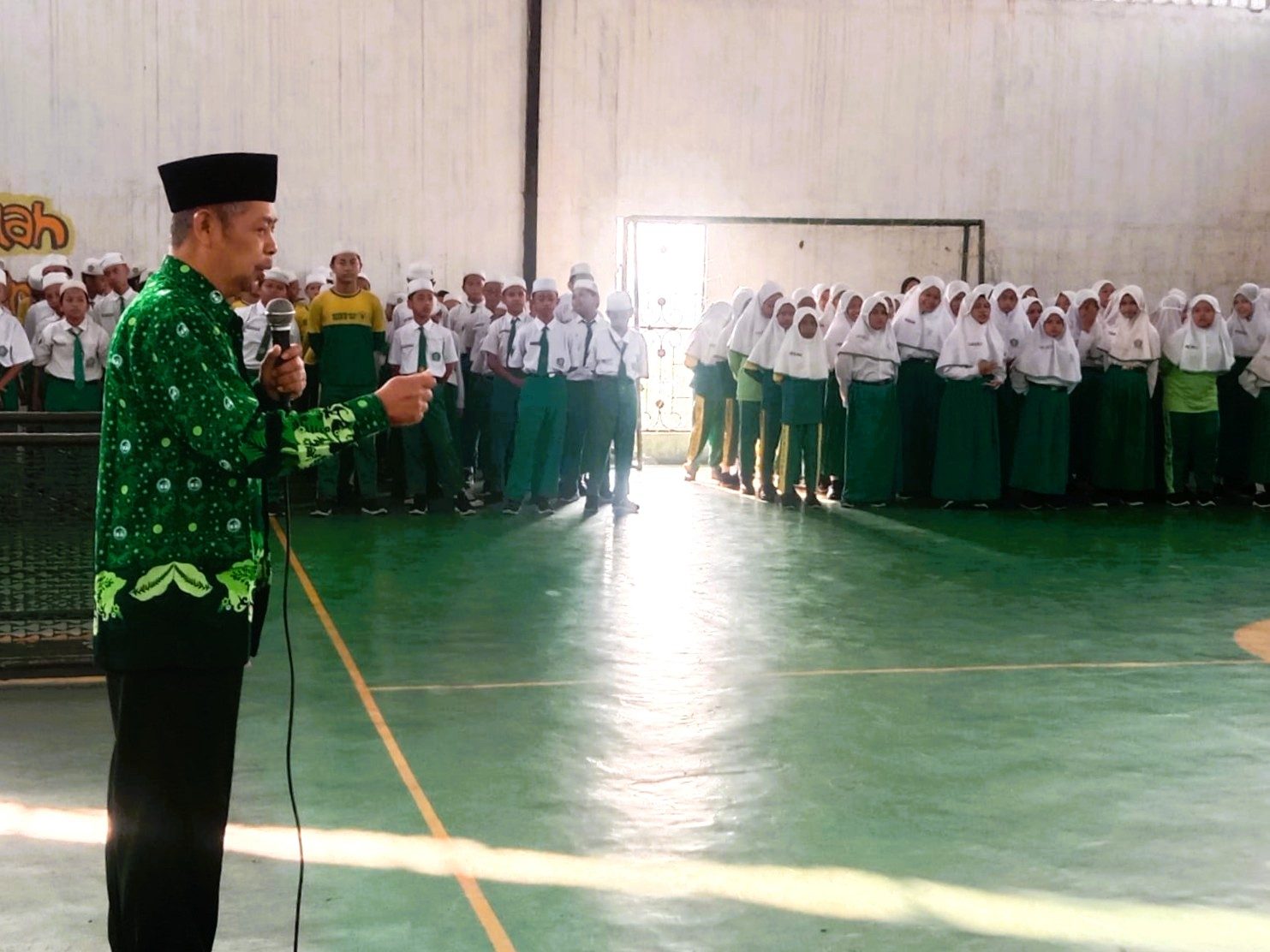 Penguatan Karakter Siswa Jadi Fokus Apel Pagi di MINU Wedoro